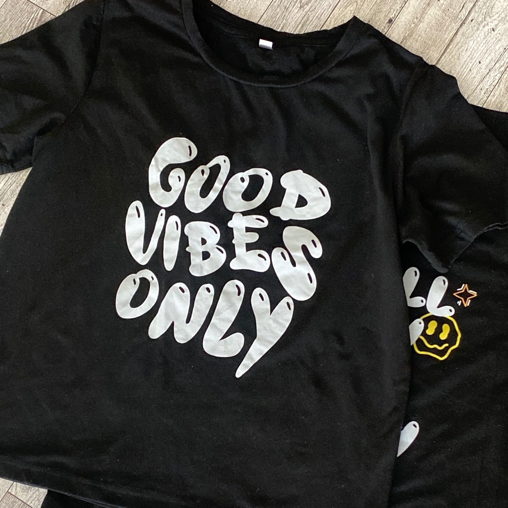 Graphic Short Sleeve Tee- Shirt